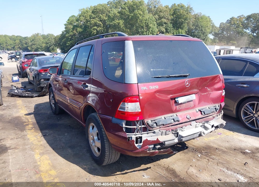 2002 MERCEDES-BENZ ML 320 VIN: 4JGAB54E22A338347