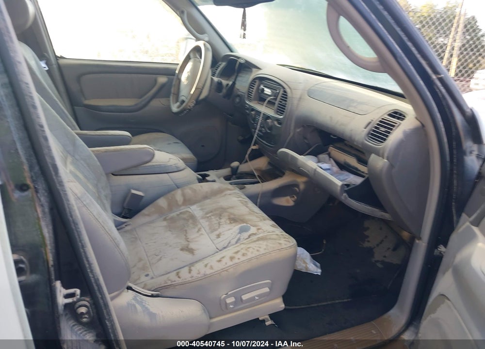 2004 TOYOTA SEQUOIA LIMITED V8 VIN: 5TDBT48A64S212828