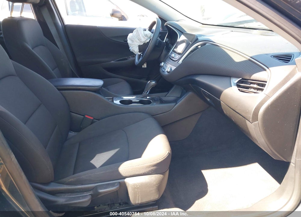 2020 CHEVROLET MALIBU FWD LS VIN: 1G1ZB5STXLF086689