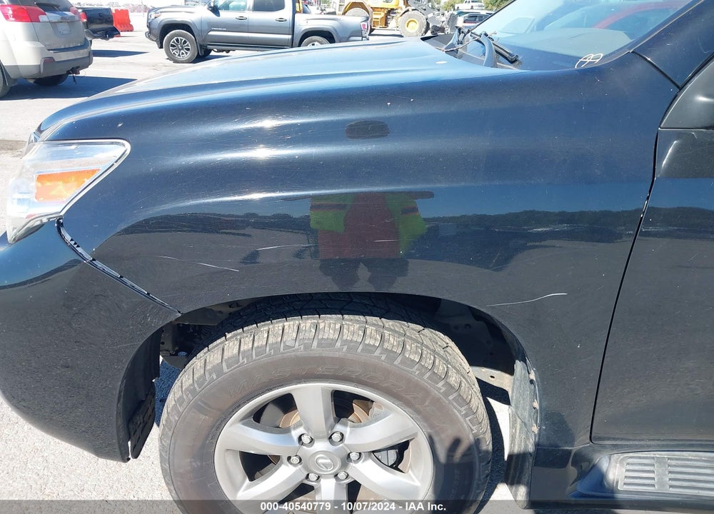 2010 LEXUS 460 VIN: JTJBM7FX6A5006302