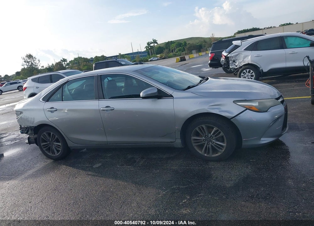 2017 TOYOTA CAMRY SE VIN: 4T1BF1FK8HU657571