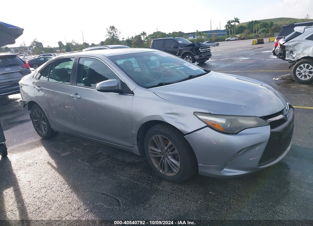 2017 TOYOTA CAMRY SE VIN: 4T1BF1FK8HU657571