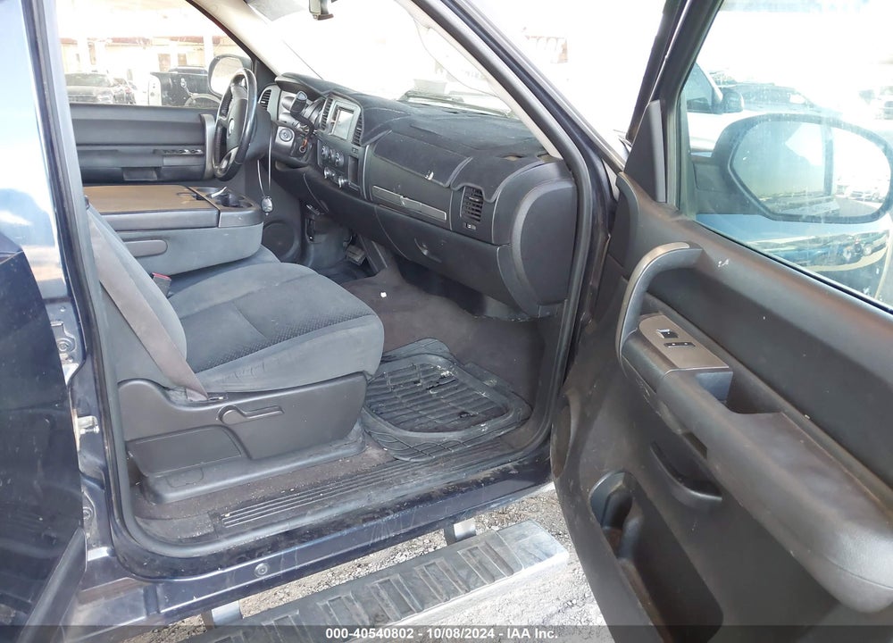 2008 CHEVROLET SILVERADO 1500 LT1 VIN: 3GCEC13J58G257539