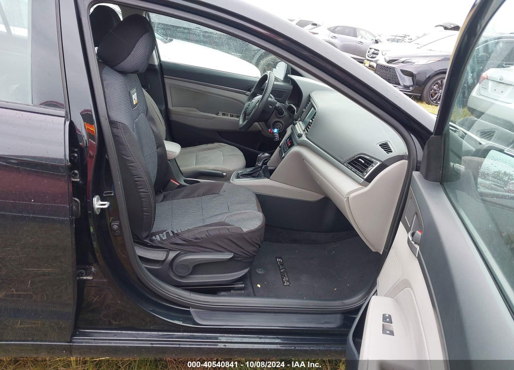 2017 HYUNDAI ELANTRA SE VIN: 5NPD84LF5HH007719