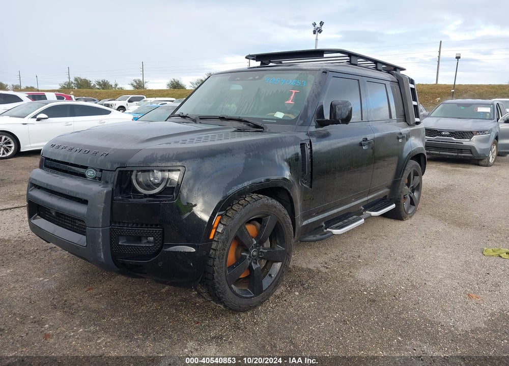 2023 LAND ROVER DEFENDER 110 X-DYNAMIC SE VIN: SALE2EEU2P2196099