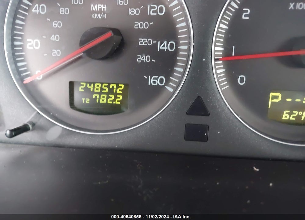 2008 VOLVO XC90 3.2 VIN: YV4CY982481441388