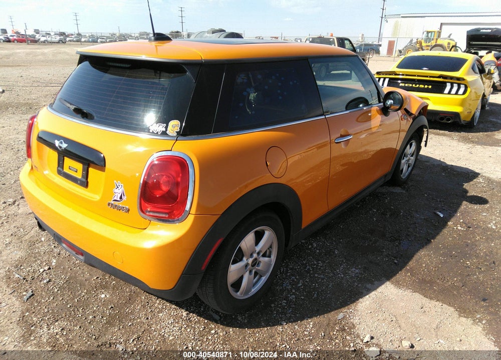 2016 MINI HARDTOP COOPER VIN: WMWXP5C59G3B14926