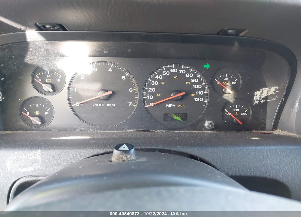 2000 JEEP GRAND CHEROKEE LAREDO VIN: 1J4GW48S3YC327507