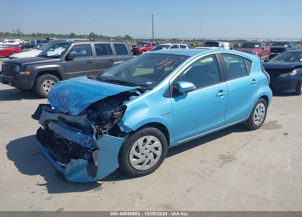 2016 TOYOTA PRIUS C TWO VIN: JTDKDTB32G1131649