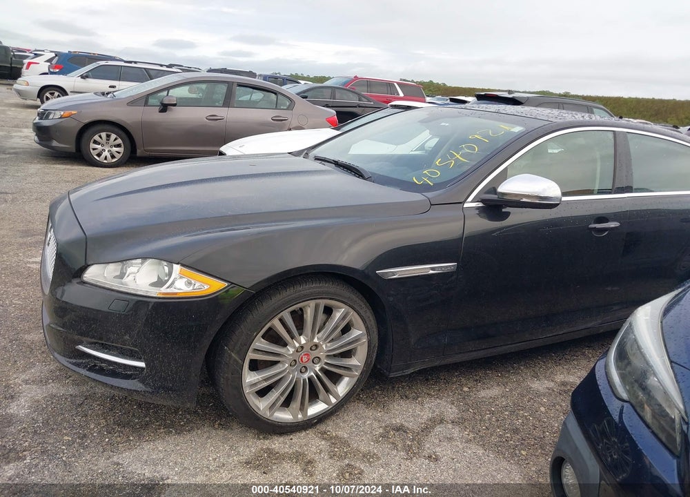 2015 JAGUAR XJ XJL PORTFOLIO VIN: SAJWA2GZ4F8V83577