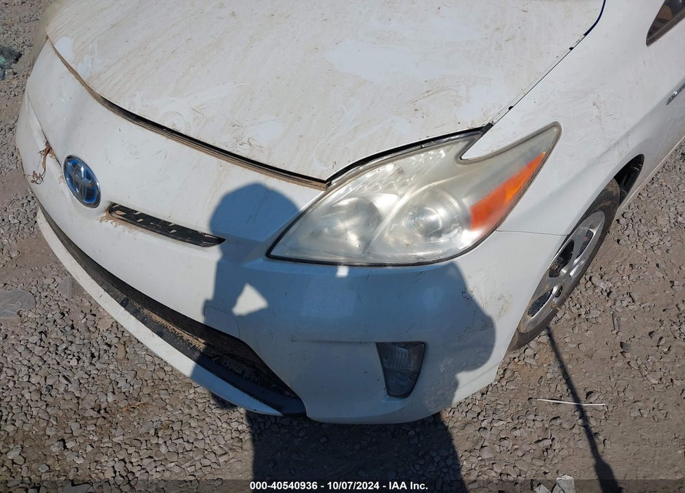 2013 TOYOTA PRIUS TWO VIN: JTDKN3DU7D0354404