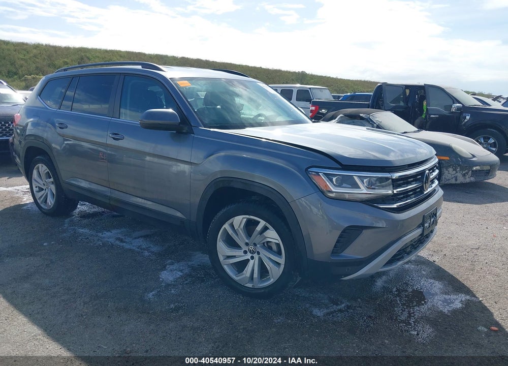 2022 VOLKSWAGEN ATLAS 3.6L V6 SE W/TECHNOLOGY VIN: 1V2HR2CA2NC556565