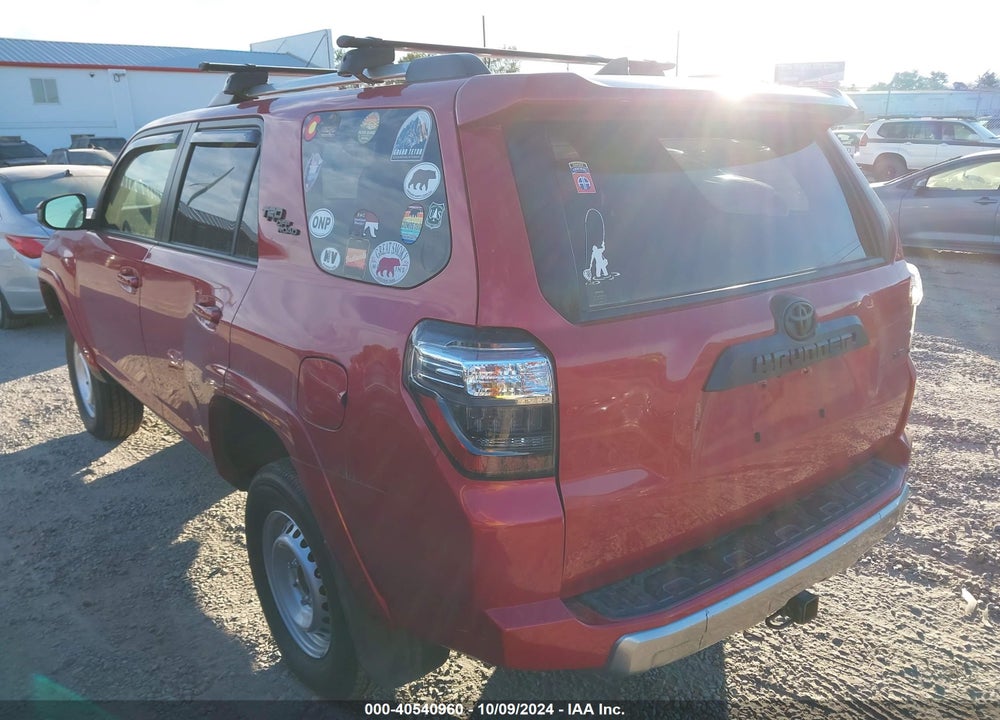 2018 TOYOTA 4RUNNER TRD OFF ROAD VIN: JTEBU5JR4J5561650