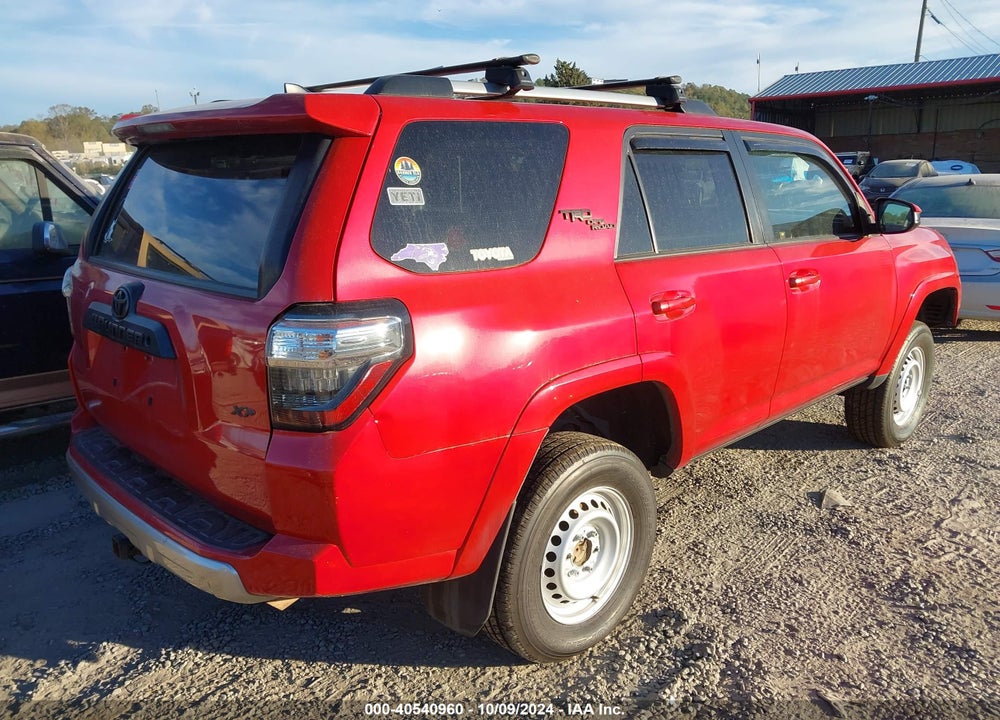 2018 TOYOTA 4RUNNER TRD OFF ROAD VIN: JTEBU5JR4J5561650