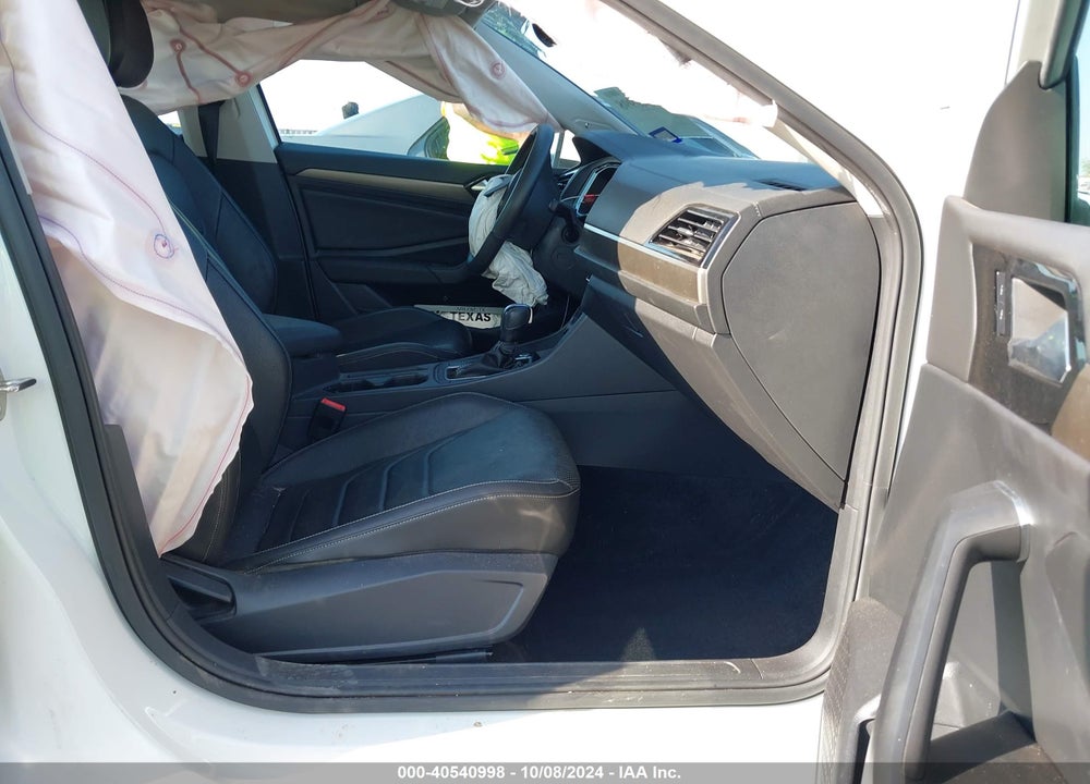 2021 VOLKSWAGEN JETTA 1.4T SEL PREMIUM VIN: 3VWG57BU4MM000382