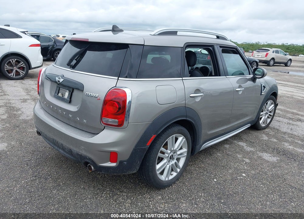 2017 MINI COUNTRYMAN COOPER S VIN: WMZYT3C33H3D98996