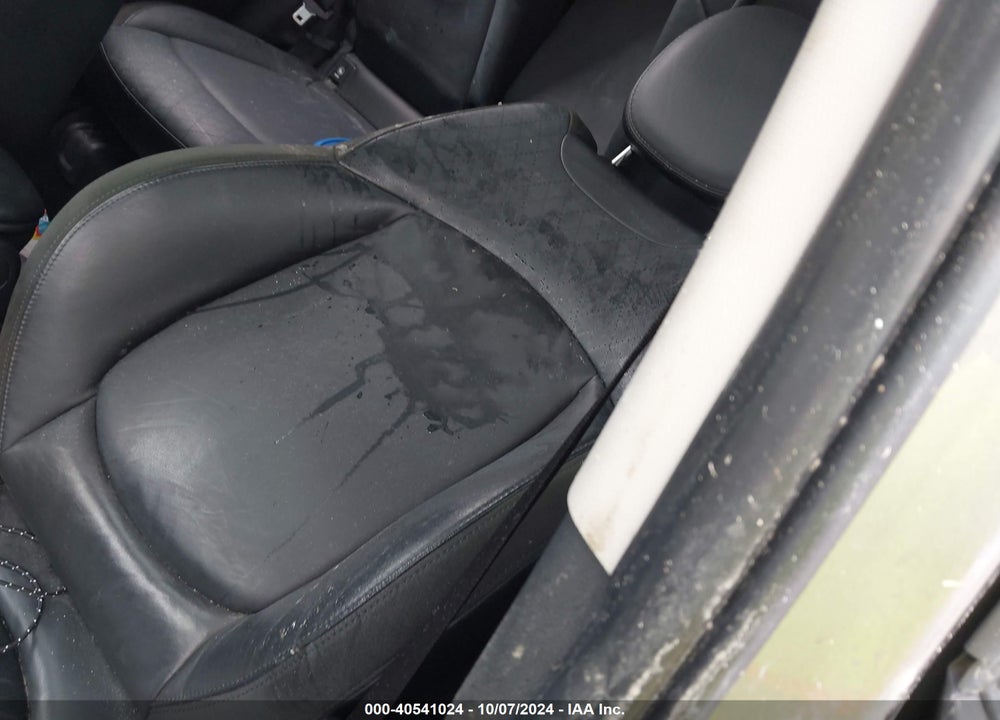 2017 MINI COUNTRYMAN COOPER S VIN: WMZYT3C33H3D98996