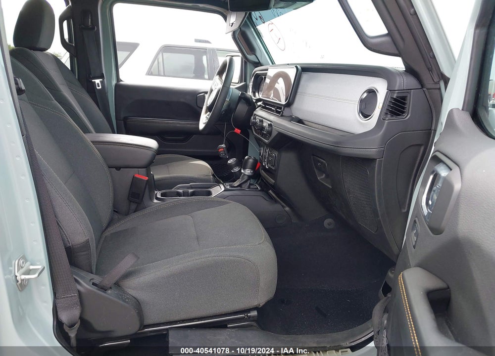 2024 JEEP WRANGLER 4-DOOR SAHARA 4X4 VIN: 1C4PJXEN9RW155603