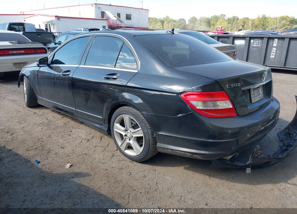 2011 MERCEDES-BENZ C 300 LUXURY 4MATIC/SPORT 4MATIC VIN: WDDGF8BB0BR133856