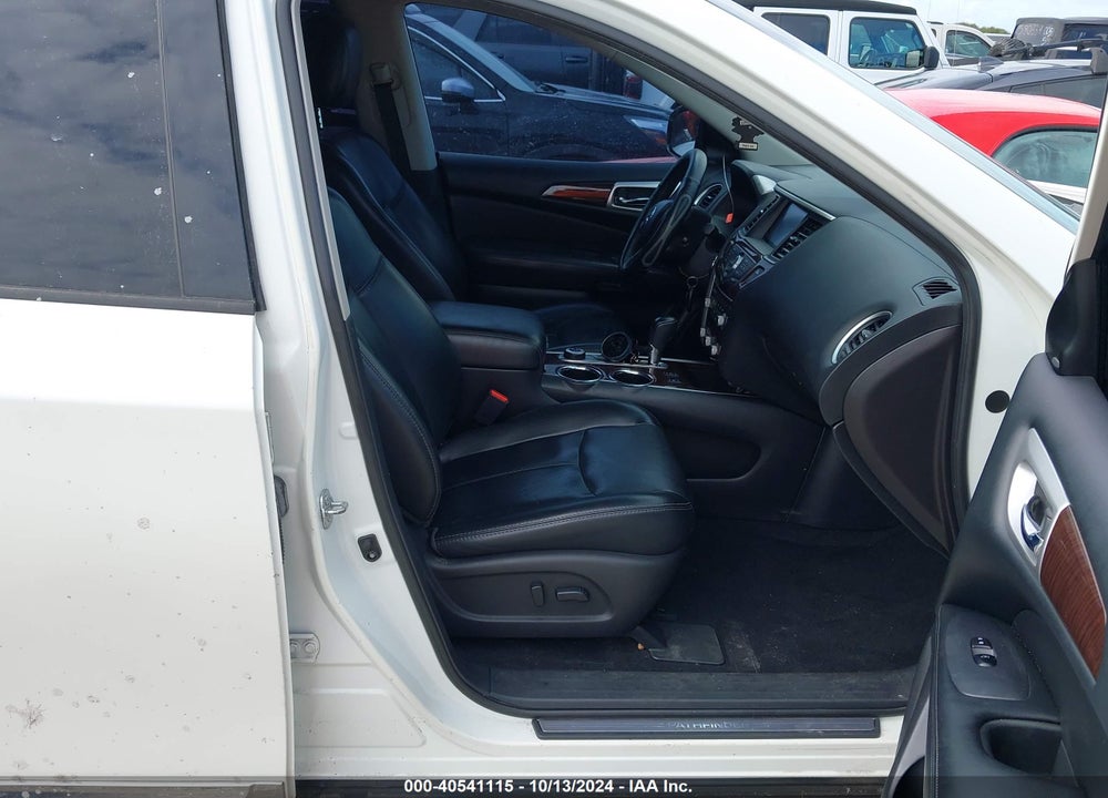 2016 NISSAN PATHFINDER SL VIN: 5N1AR2MM1GC625109