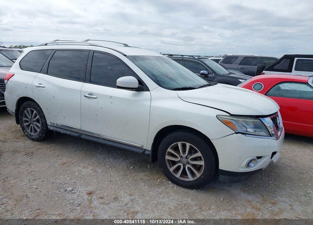 2016 NISSAN PATHFINDER SL VIN: 5N1AR2MM1GC625109