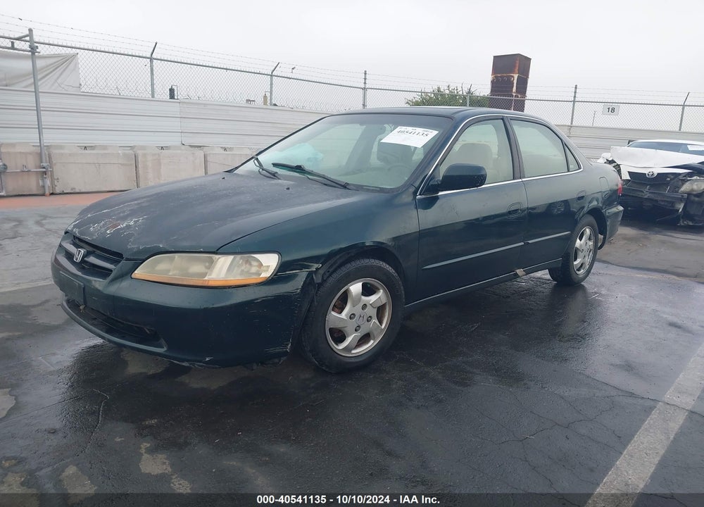 2000 HONDA ACCORD 2.3 EX VIN: JHMCG6676YC004448