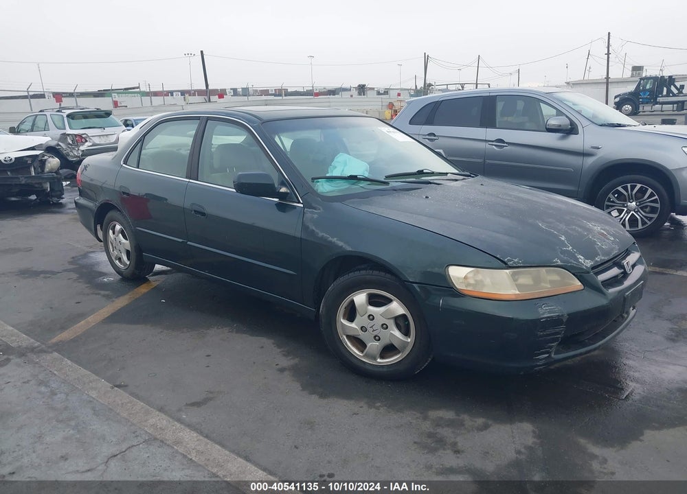 2000 HONDA ACCORD 2.3 EX VIN: JHMCG6676YC004448