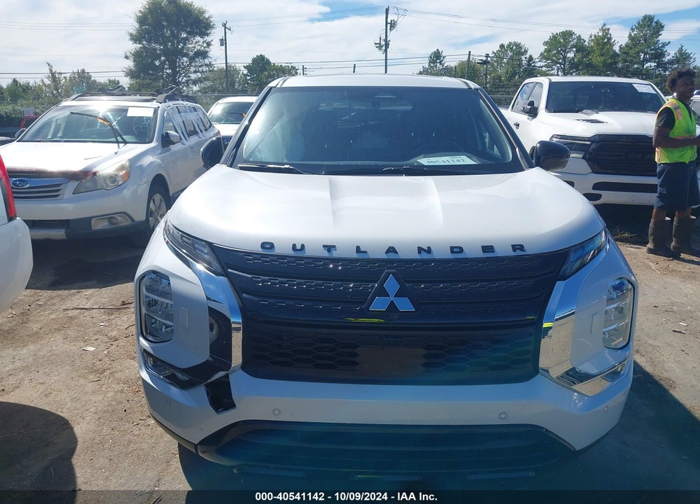 2024 MITSUBISHI OUTLANDER SE BLACK EDITION W/PANO ROOF S-AWC VIN: JA4J4VA8XRZ059246