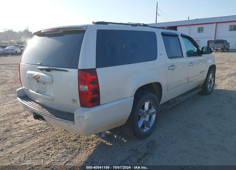 2013 CHEVROLET SUBURBAN 1500 LTZ VIN: 1GNSKKE75DR261198