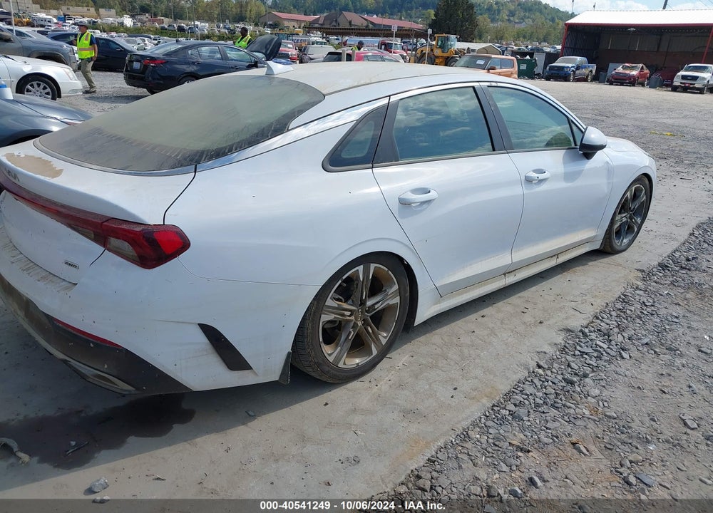2022 KIA K5 LXS VIN: 5XXG14J27NG120757