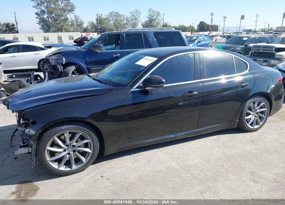 2017 ALFA ROMEO GIULIA RWD VIN: ZARFAEBNXH7532409