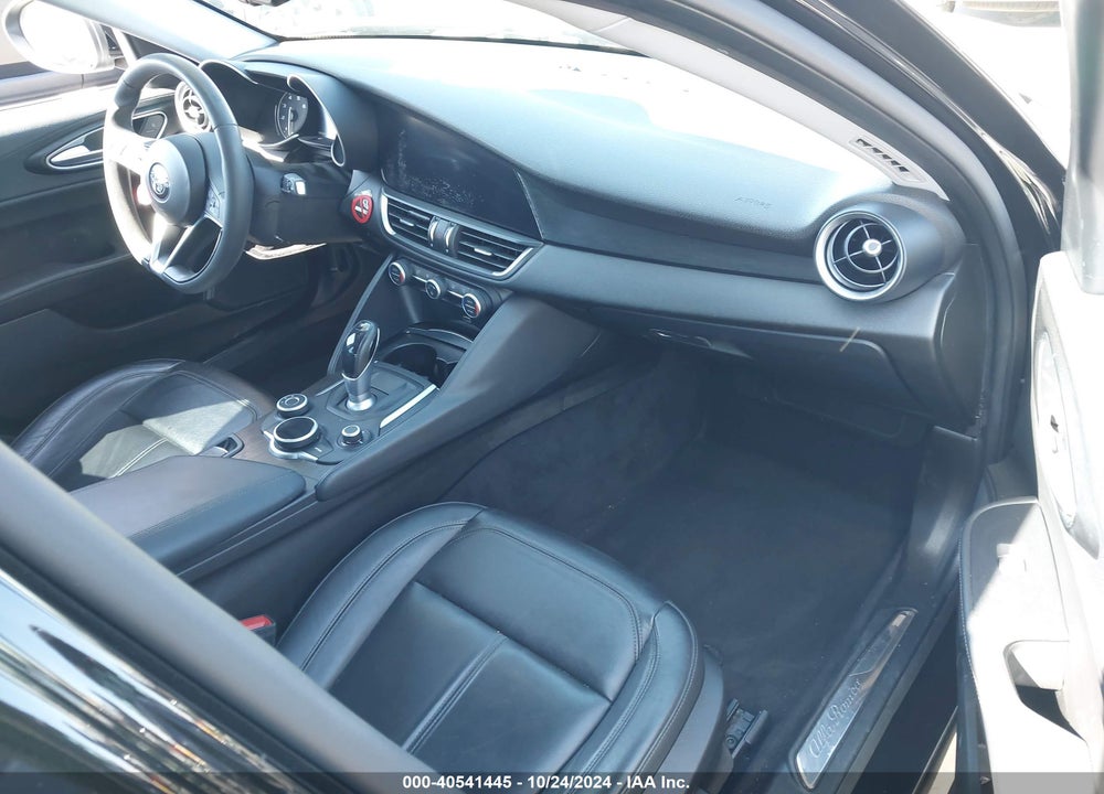 2017 ALFA ROMEO GIULIA RWD VIN: ZARFAEBNXH7532409