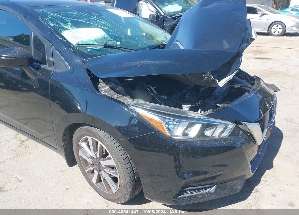 2020 NISSAN VERSA SV XTRONIC CVT VIN: 3N1CN8EV3LL811495