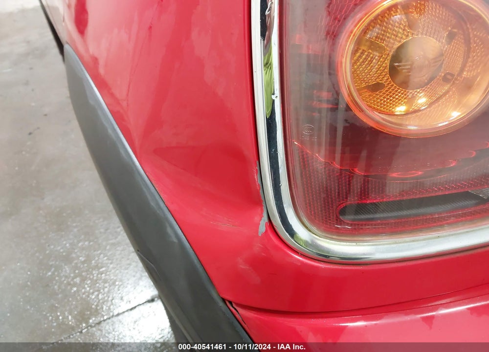 2008 MINI COOPER VIN: WMWMF33528TT61956
