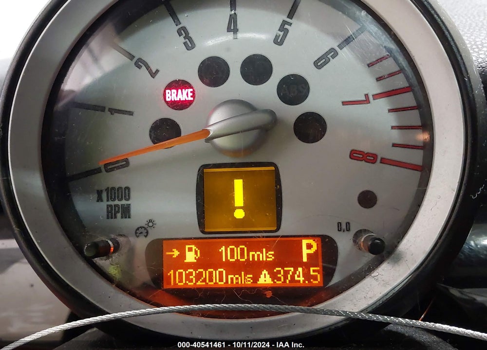 2008 MINI COOPER VIN: WMWMF33528TT61956