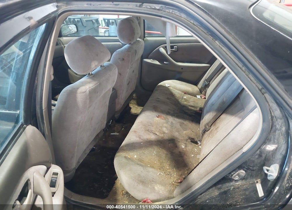 1999 TOYOTA CAMRY LE VIN: 4T1BG22K2XU566996