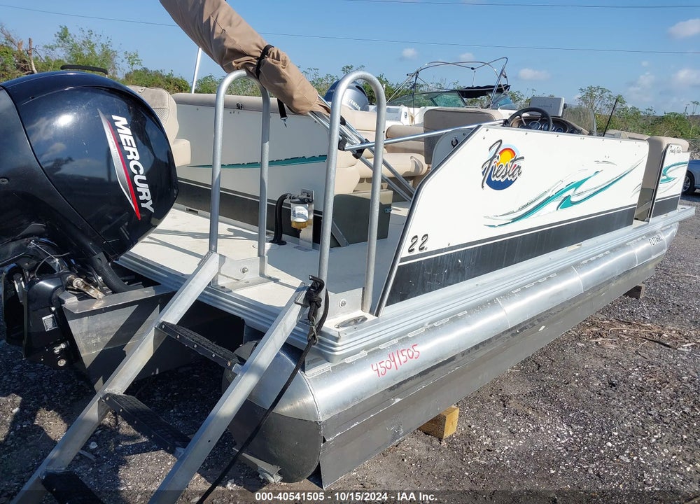 2017 UNDEFINED FIESTA PONTOON 22FT VIN: FVP6180BD717