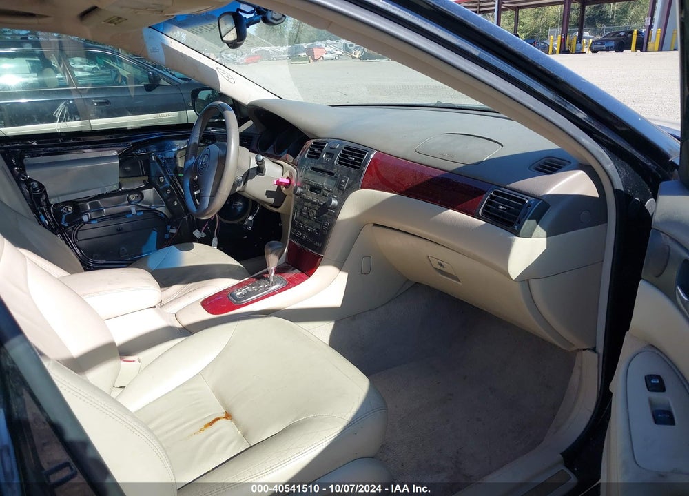 2003 LEXUS ES 300 VIN: JTHBF30GX30104990