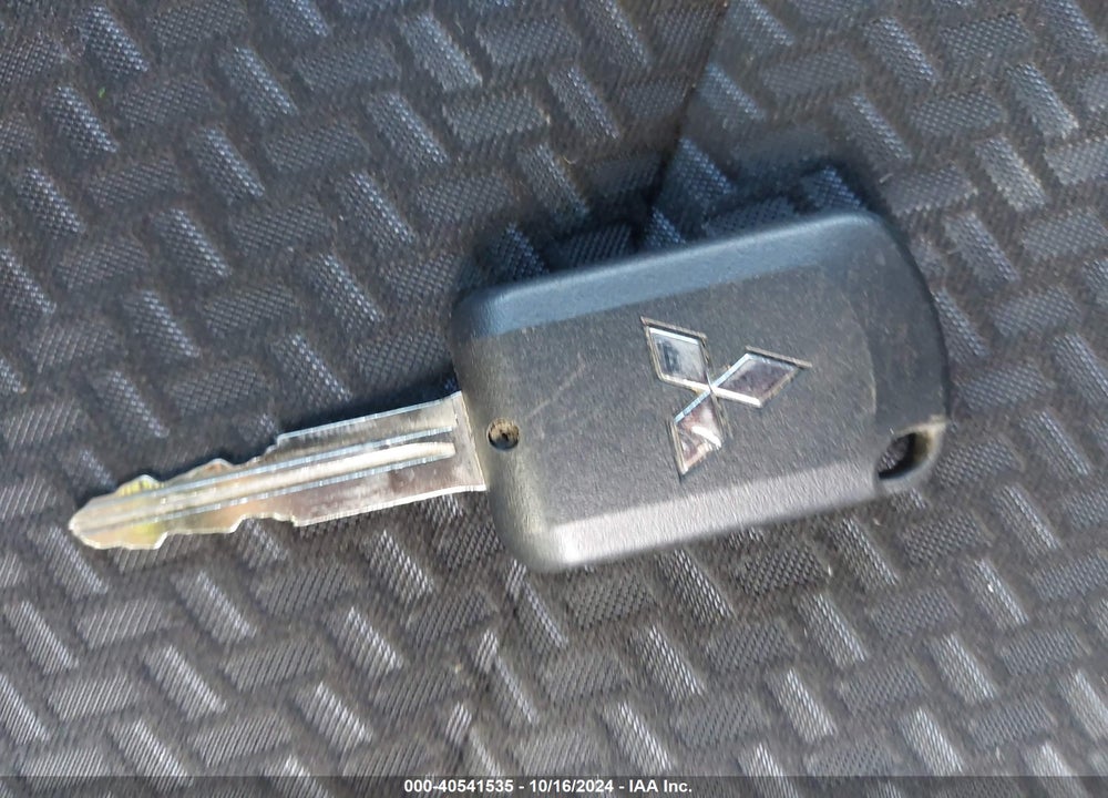 2023 MITSUBISHI ECLIPSE CROSS ES VIN: JA4ATUAA1PZ002415