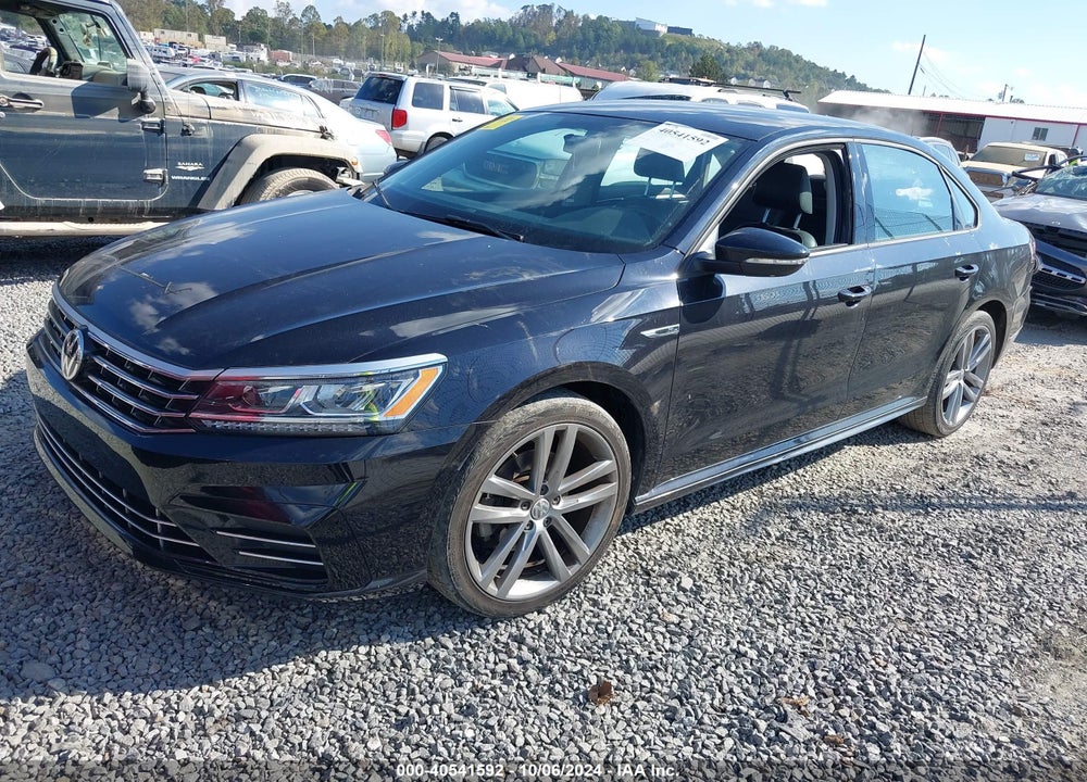 2018 VOLKSWAGEN PASSAT 2.0T R-LINE/2.0T S VIN: 1VWAA7A35JC017988