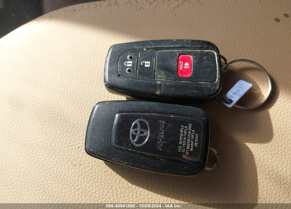 2023 TOYOTA RAV4 HYBRID SE VIN: JTM16RFV7PD087442