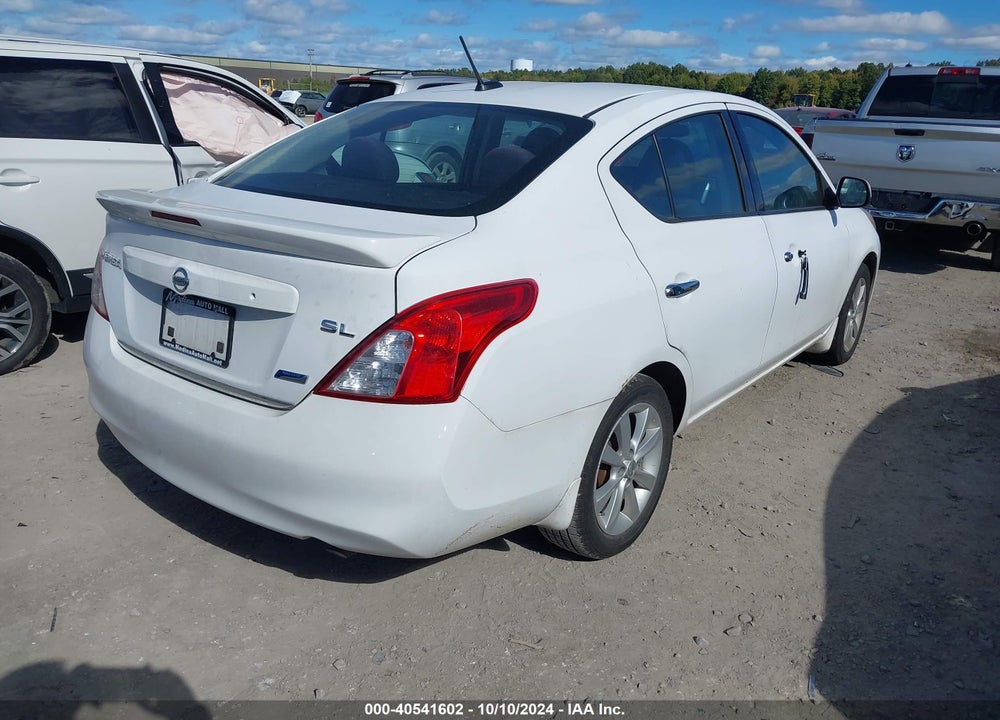 2014 NISSAN VERSA 1.6 SL VIN: 3N1CN7APXEL845941