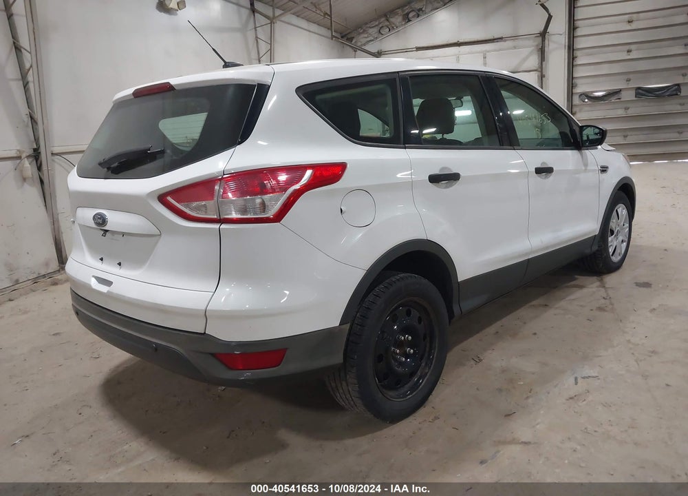 2015 FORD ESCAPE S VIN: 1FMCU0F73FUA73138
