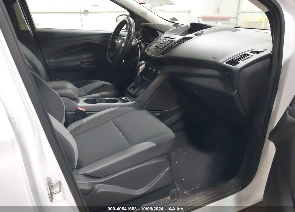 2015 FORD ESCAPE S VIN: 1FMCU0F73FUA73138