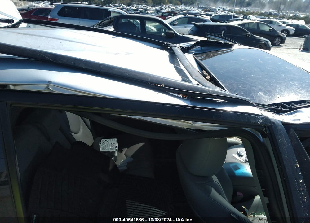 2009 TOYOTA RAV4 LIMITED V6 VIN: JTMZK31V19D001175