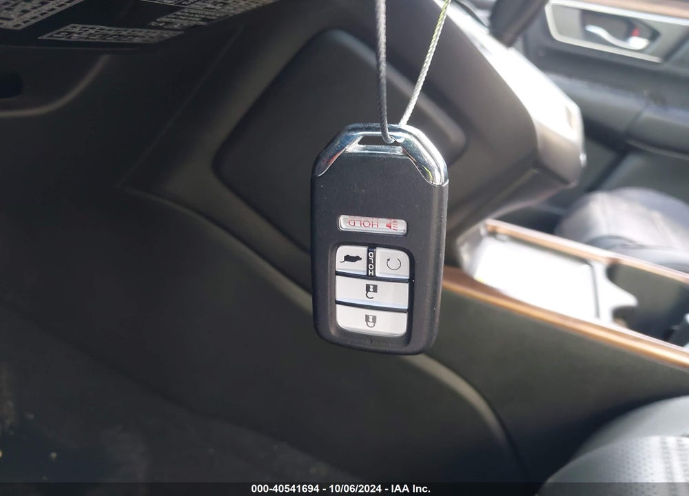 2022 HONDA CR-V AWD TOURING VIN: 7FARW2H91NE046583