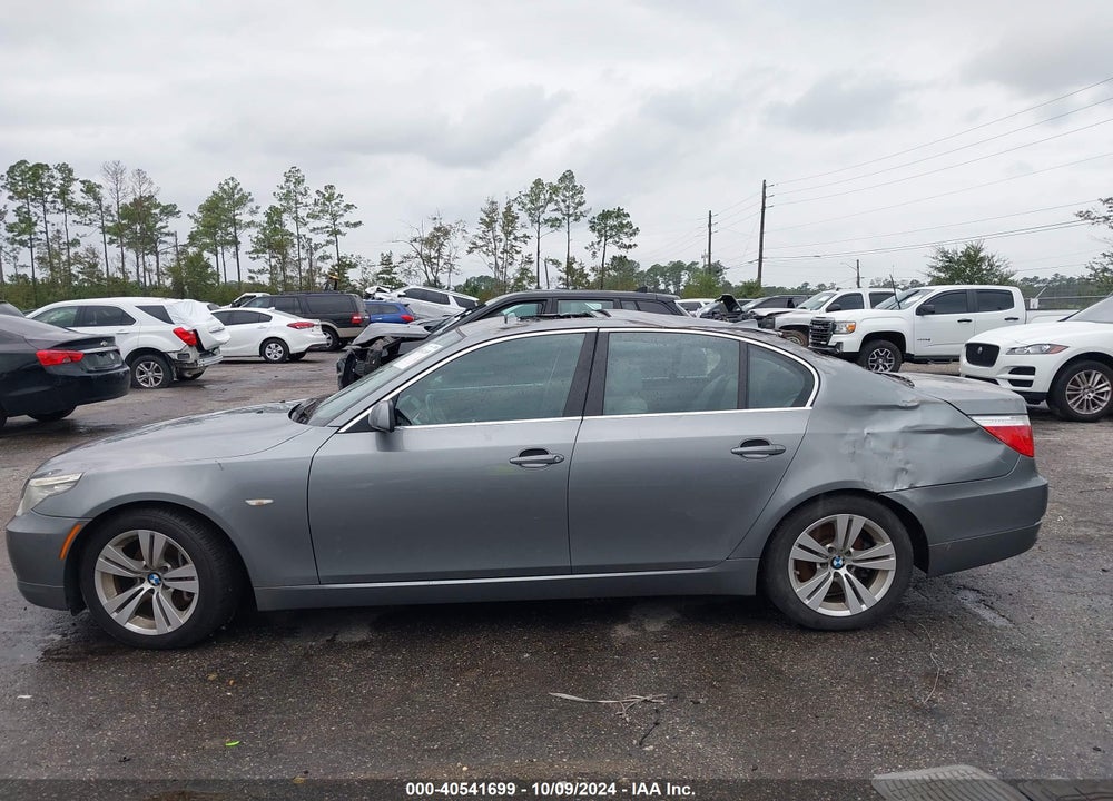 2009 BMW 528I VIN: WBANU53599C120225