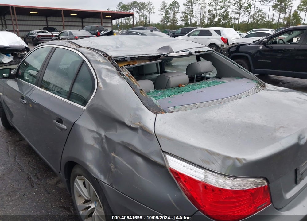 2009 BMW 528I VIN: WBANU53599C120225