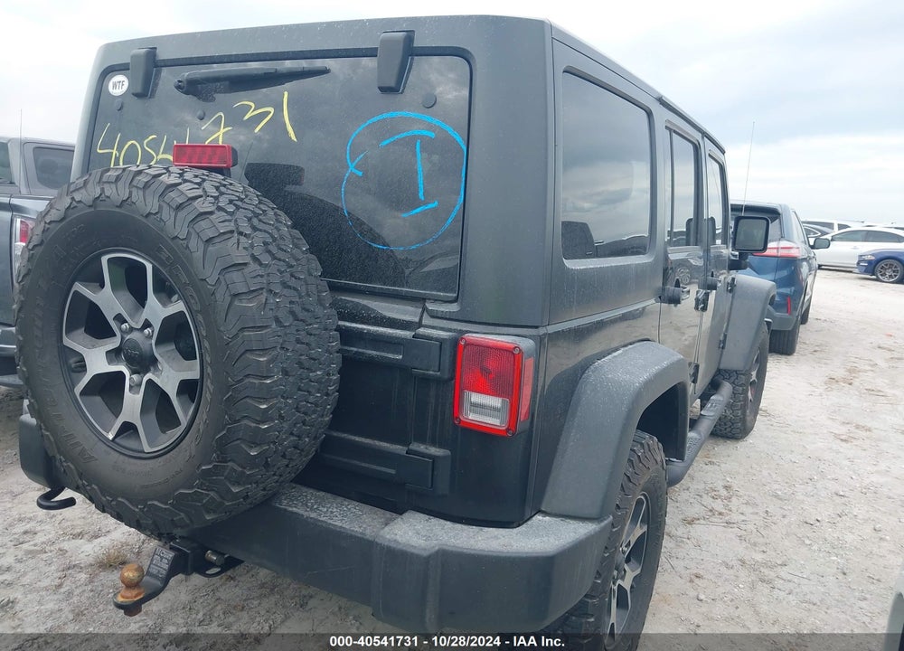 2016 JEEP WRANGLER UNLIMITED SPORT VIN: 1C4BJWDG4GL114897