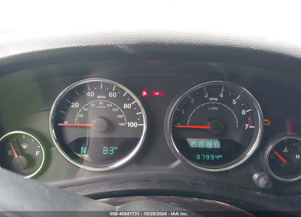 2016 JEEP WRANGLER UNLIMITED SPORT VIN: 1C4BJWDG4GL114897